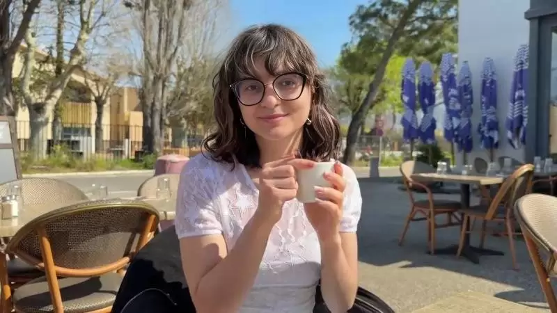 POST THUMB