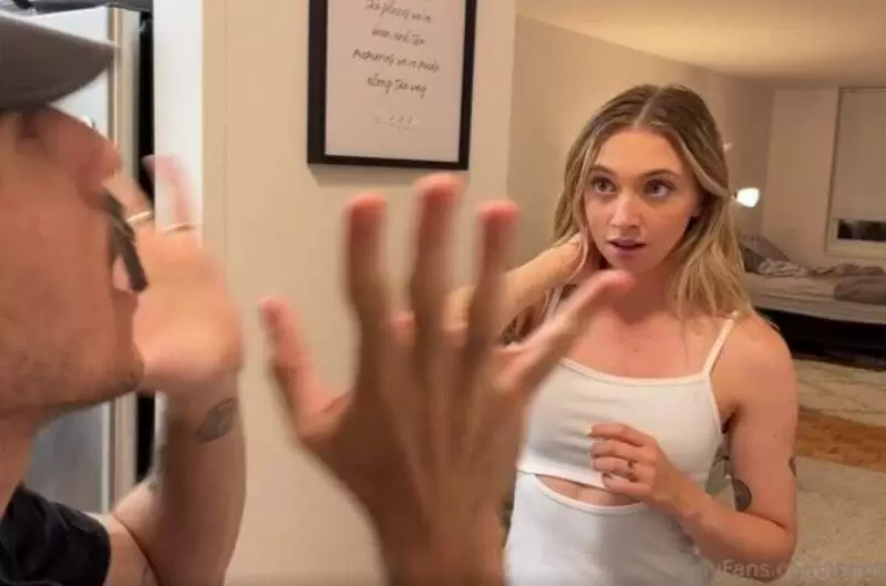 POST THUMB