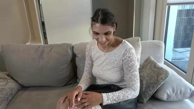 POST THUMB