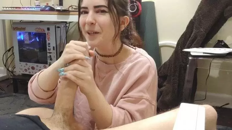 POST THUMB